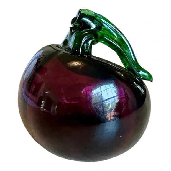 Vintage Murano Hand Blown Glass Apple
Paperweight Art - Picture 1 of 8